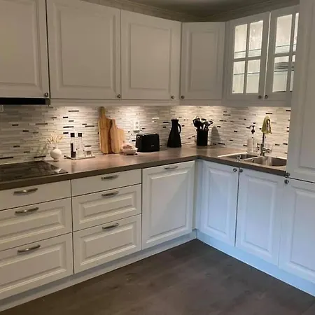 Cozy, With View In Apartman *