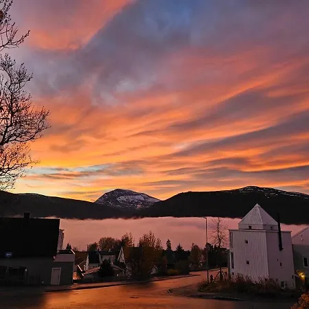 Cozy, With View In Apartman *
