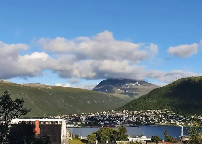 Cozy, With View In * Tromsø